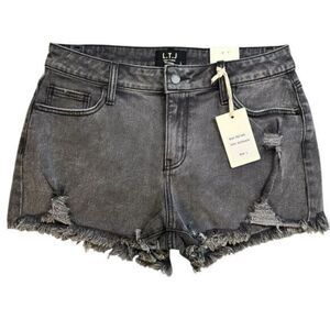 NWT L.T.J. Women’s Teens Black Acid Denim Wash Cut Off Shorts Raw Hem - Size L